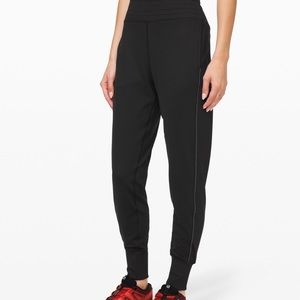 Lululemon flurry up high rise jogger black